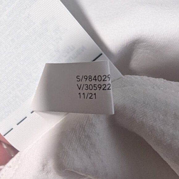 Athleta | Exhilarate Crop Tee In White (A-C cup) - Picture 11 of 12